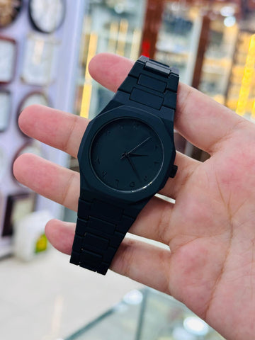 Arabic Aura Black Watch